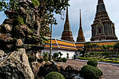 Bangkok Wat Pho, gardened area of the western courtyard. 